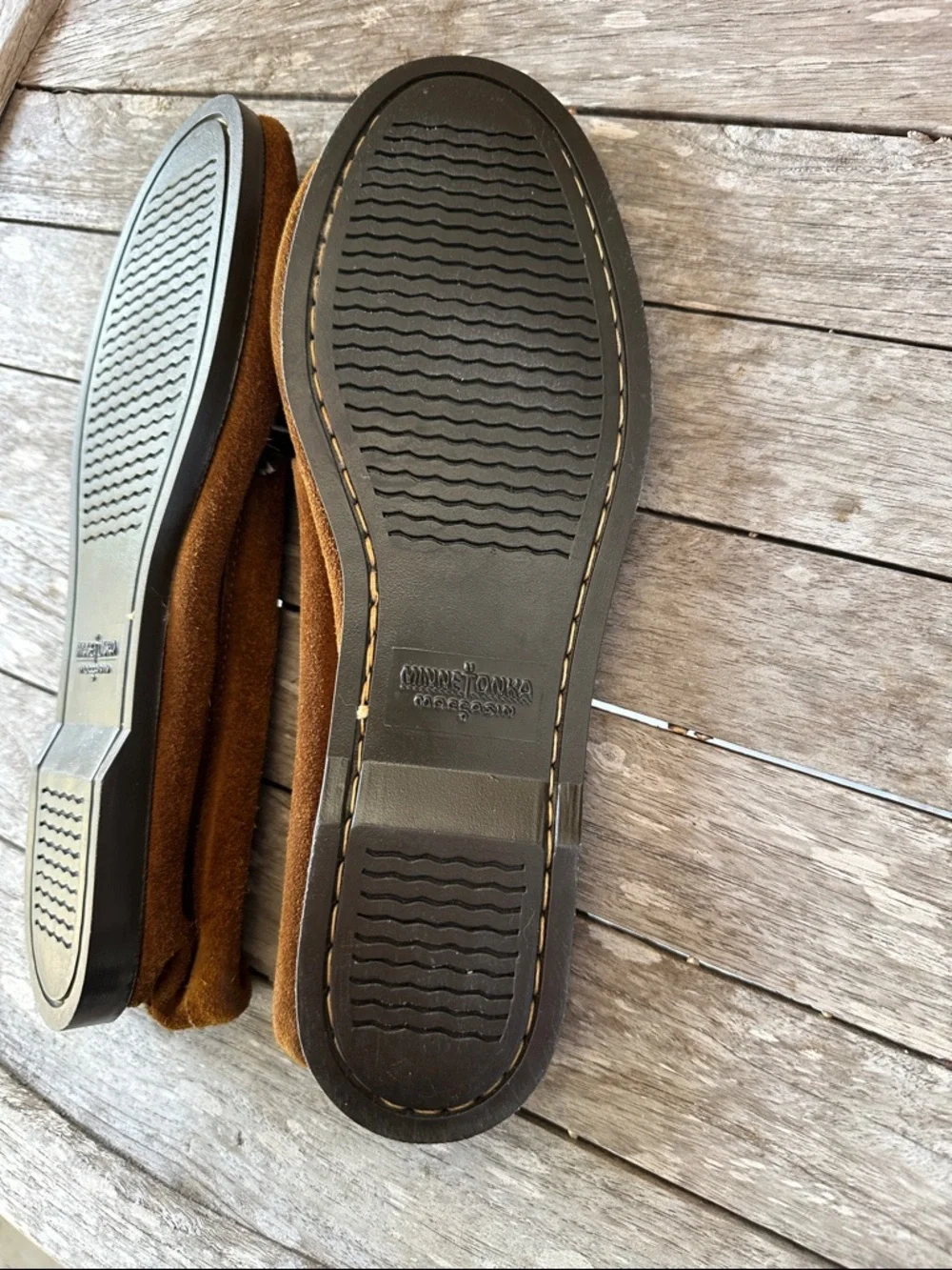 Minnetonka Brown Suede Beaded Moccasins with Fringe 9 1/2 - Picture 7 of 10